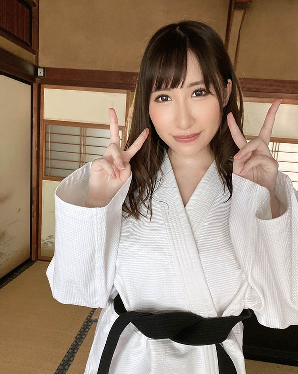 日下部加奈(kusakabe-kana)在线作品adn-365剧情简介和封面欣赏 的第1张图片